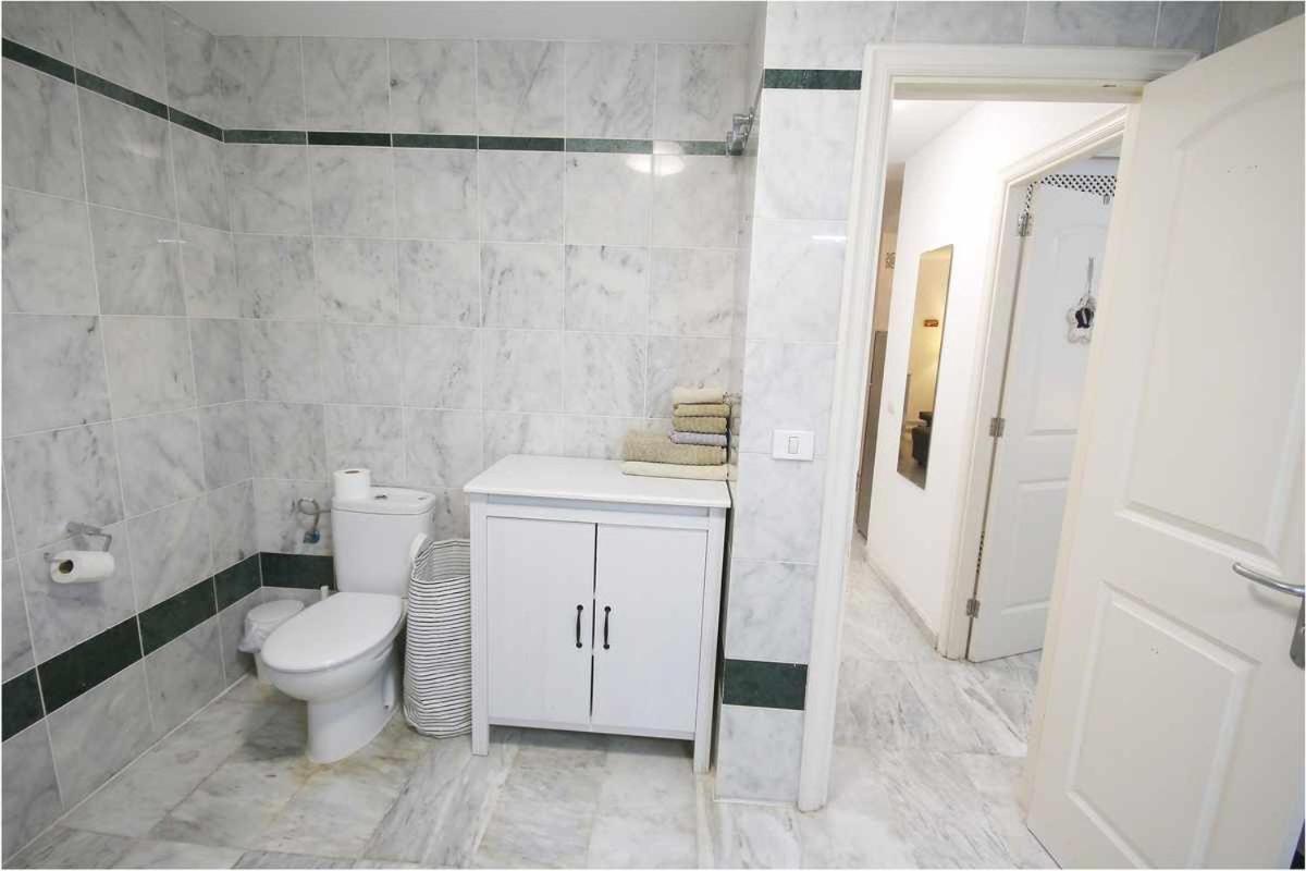 Dinastia B401 By Tenerife Rental & Sales Los Cristianos  Dış mekan fotoğraf